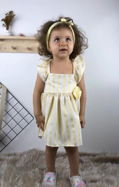 Çizgili Bandanalı Yazlık Kız Bebek Elbise - SARI BEYAZ