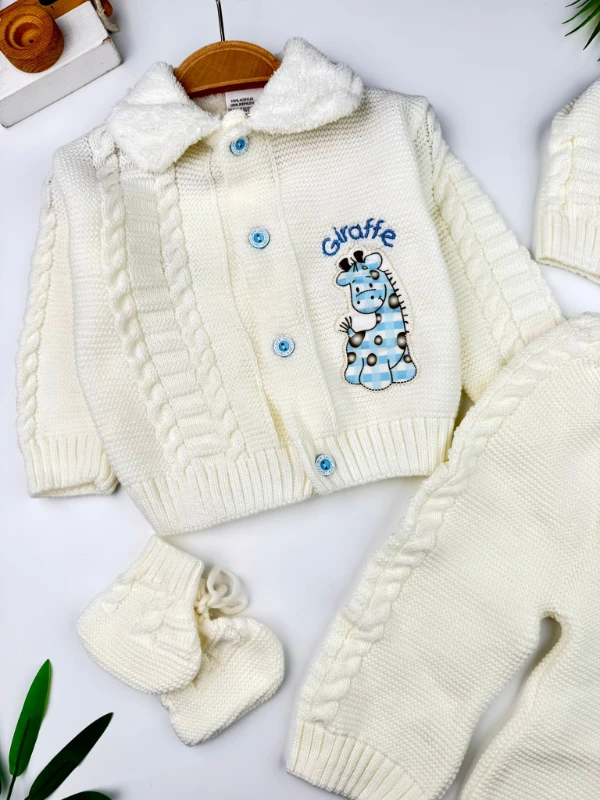 Zürafa Baskılı Örme Hırka Pantolon Patik Şapka 3'lü Set Kışlık Bebek Takım - MAVİ