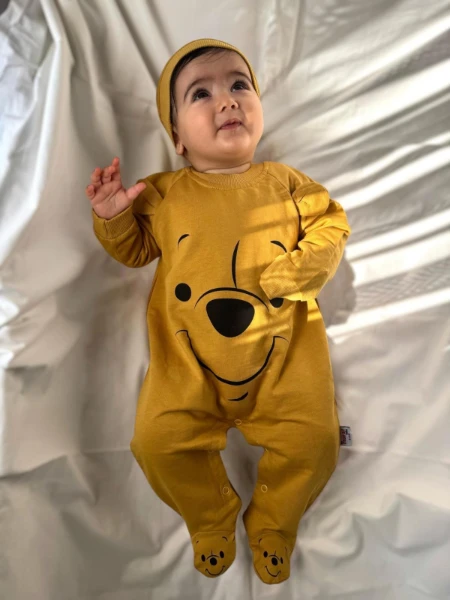 Winnie The Pooh Baskılı Ayaklı %100 Pamuklu Mevsimlik Unisex Tulum - HARDAL
