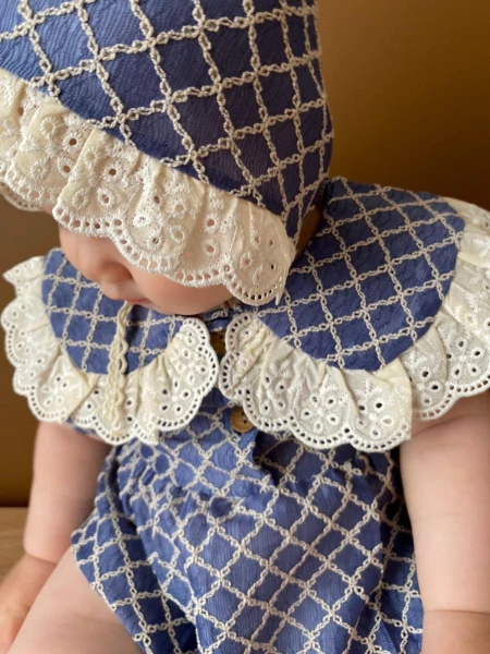 Kız Bebek Şapkalı Dantel Fistolu Çıtçıtlı Romper Badi İkili Set - MAVİ