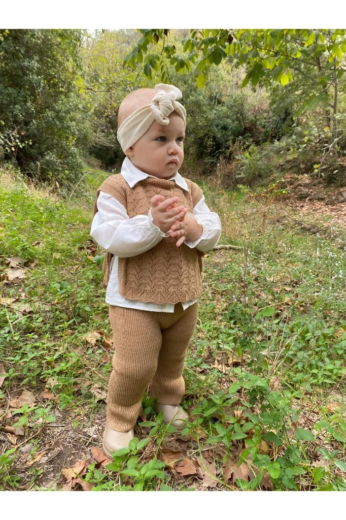 Amelia Süveterli Gömlekli 3'lü Triko Premium Kız Bebek Takım - KAHVERENGİ