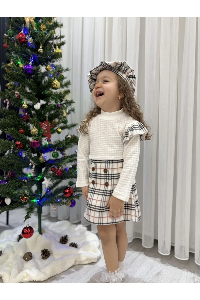 Oduncu Etekli %100 Pamuk Kumaş Badili Şapkalı Kışlık Kız Bebek Üçlü Takım - KREM