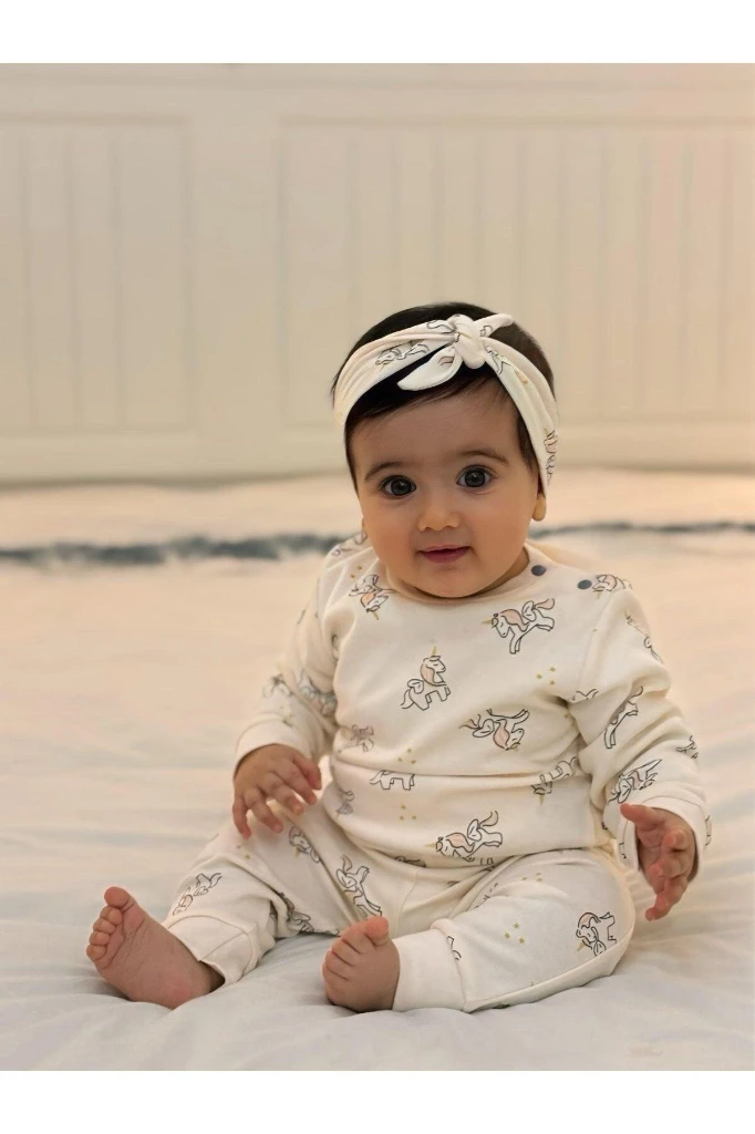 Unicorn Baskılı Omuzdan Patlı %100 Pamuk Mevsimlik Bandanalı 3'lü Kız Bebek Takım - KREM