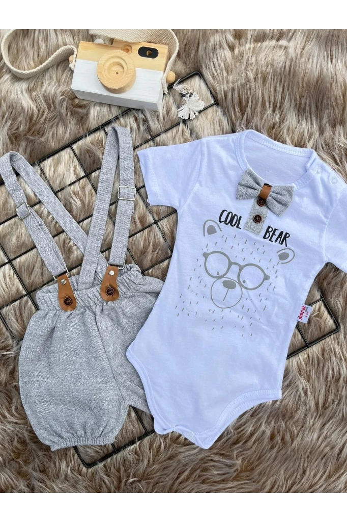 Yazlık Cool Bear Baskılı Papyonlu Askılı Şortlu 2'li Bebek Takımı - MAVİ