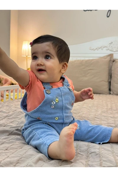 Çiçek Nakışlı Yumuşacık Likralı Organik Kot Salopetli Kısa Kol Badili 2'li Takım Tulum - NARÇİÇEĞİ