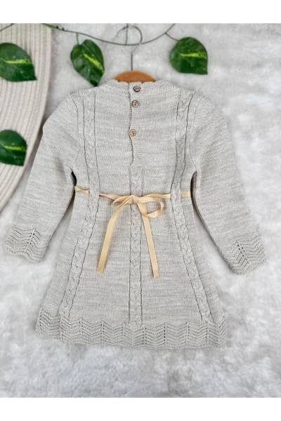 KIŞLIK TRİKO ÇIKARILABİLİR TOKA DETAYLI KIZ BEBEK/ÇOCUK ELBİSE - BEJ