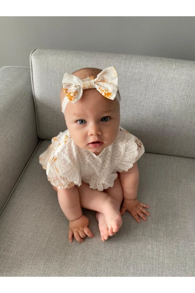 Kız Bebek Bandanalı Yağmur Damla Fistolu Çıtçıtlı Romper Badi İkili Set - BEYAZ