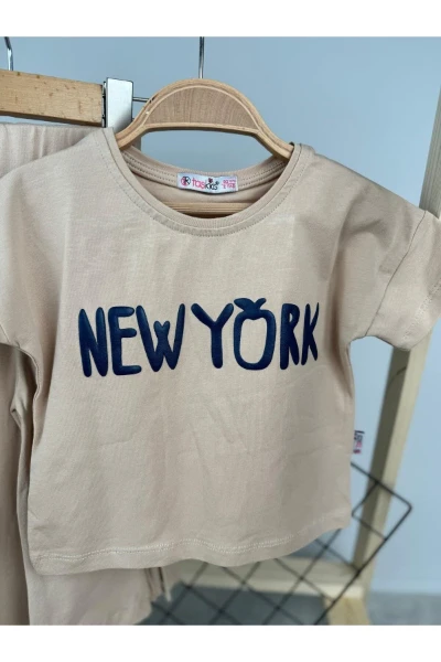 New York Baskılı Paça Detaylı Yazlık Kız Çocuk İkili Takım - SÜTLÜ KAHVE