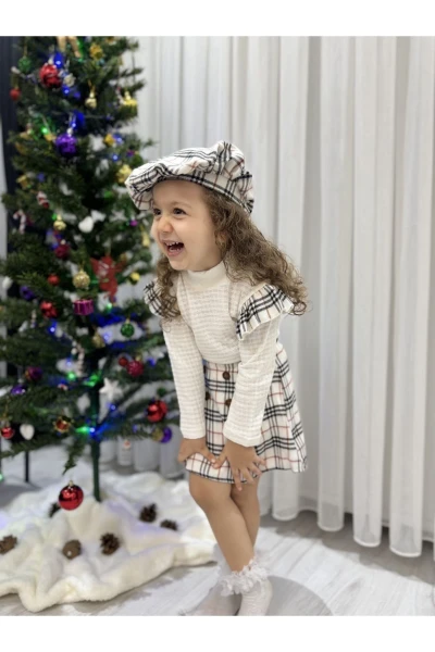 Oduncu Etekli %100 Pamuk Kumaş Badili Şapkalı Kışlık Kız Bebek Üçlü Takım - KREM