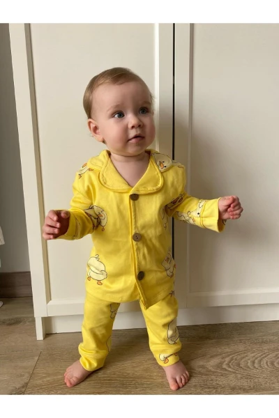 Sevimli Ördek Bebe Yakalı %100 Pamuk Yumuşacık Kumaş 2’li Unisex Pijama Takımı - SARI