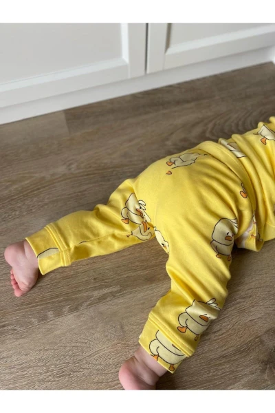 Sevimli Ördek Bebe Yakalı %100 Pamuk Yumuşacık Kumaş 2’li Unisex Pijama Takımı - SARI