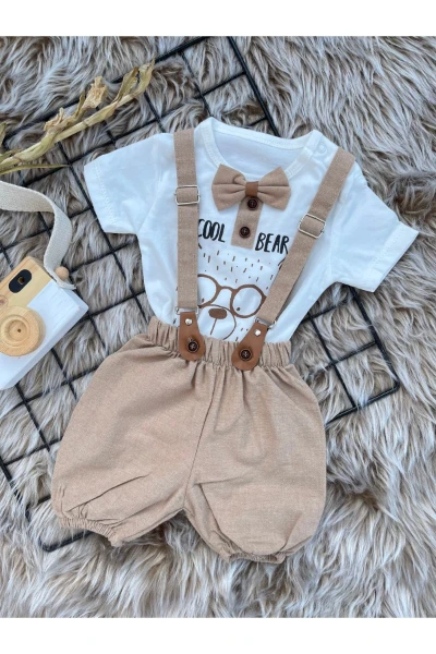 Yazlık Cool Bear Baskılı Papyonlu Askılı Şortlu 2'li Bebek Takımı - KOYU KAHVERENGİ