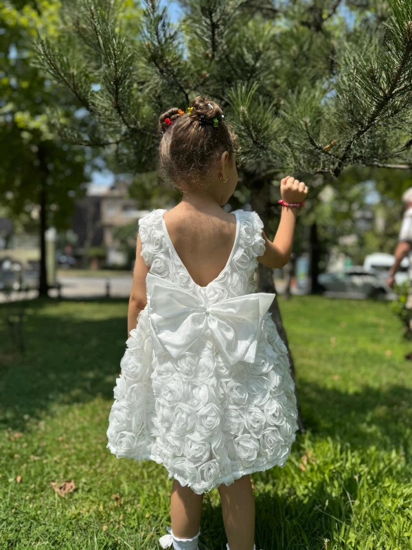 Kız Bebek Kız Çocuk Kısa Kollu Güllü Sırt Detay Fiyonklu Özel Gün Doğum Günü Parti Düğün Elbise - BEYAZ