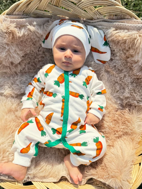 Havuç desenli %100 Pamuk Şapkalı Unisex Tulum Set - TURUNCU