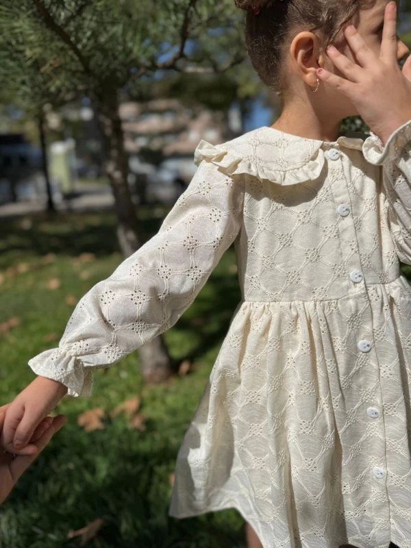 Kız Çocuk Elbise Bebe Yaka Uzun Kollu Düğmeli Özel Gün Doğum Günü  - KREM