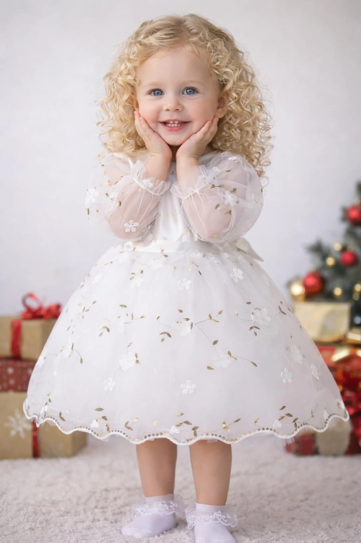 Kız Çocuk Uzun Kollu 3D Çiçekli Vintage Fiyonklu Özel Gün Doğum Günü Elbisesi–Prenses Model  - BEYAZ