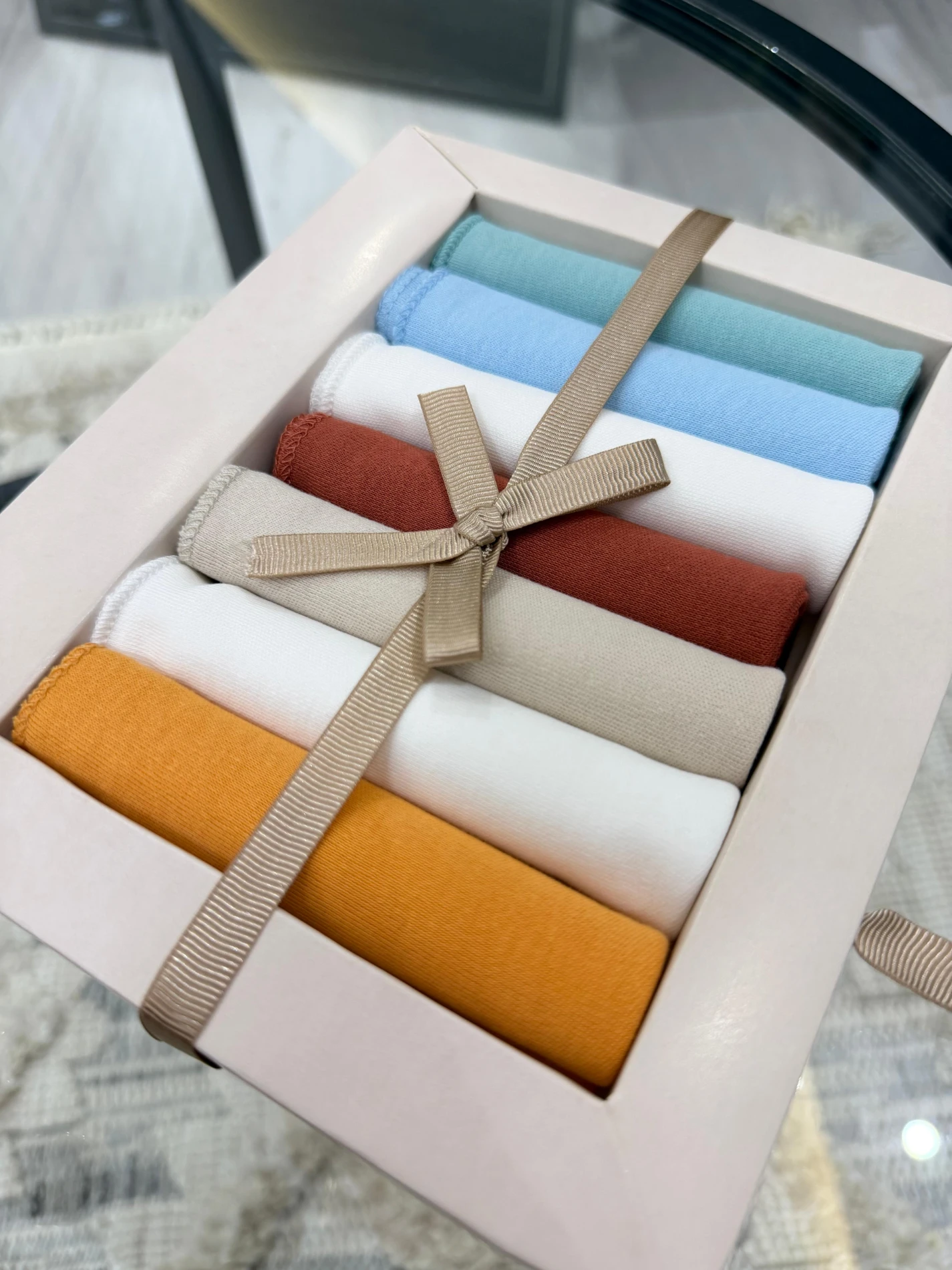 Özel Seri 7'li %100 Pamuklu Bebek Ağız Silme Mendili - RENKLİ