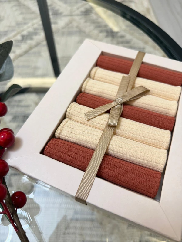 Özel Seri 7'li %100 Pamuklu Bebek Ağız Silme Mendili - BEJ