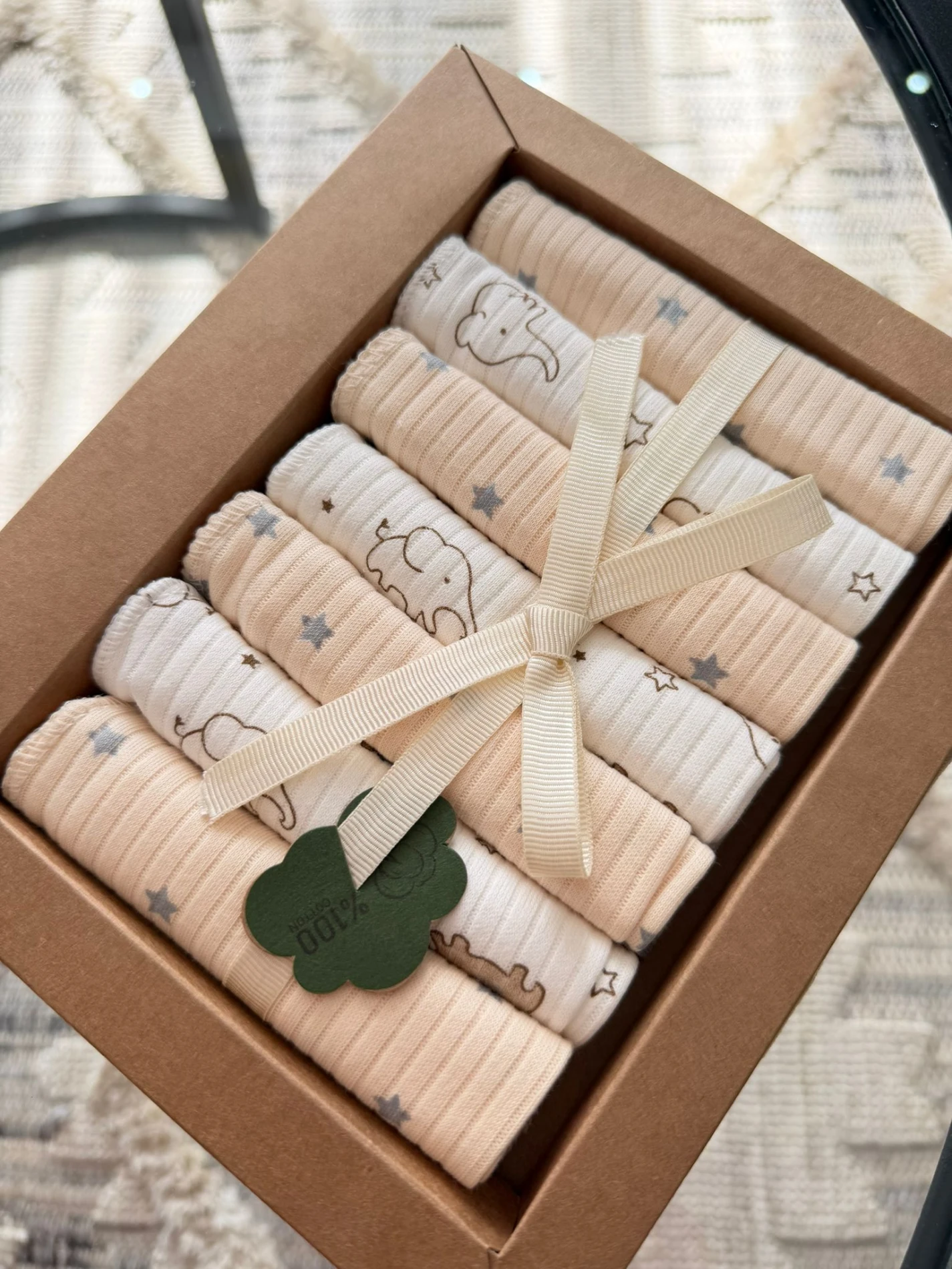 Özel Seri Baskılı 7'li %100 Pamuklu Bebek Ağız Silme Mendili - BEJ