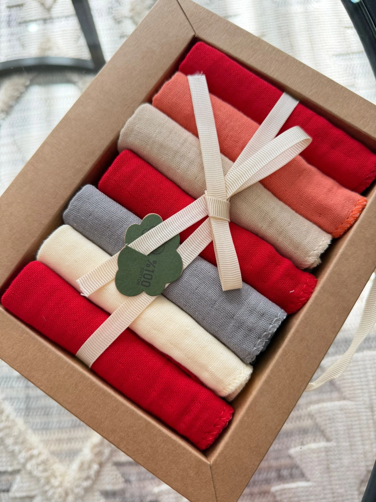 Özel Seri Müslin 7'li %100 Pamuklu Bebek Ağız Silme Mendili - KIRMIZI