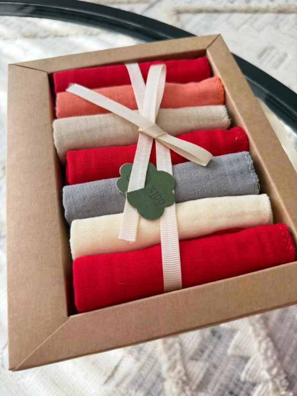 Özel Seri Müslin 7'li %100 Pamuklu Bebek Ağız Silme Mendili - KIRMIZI