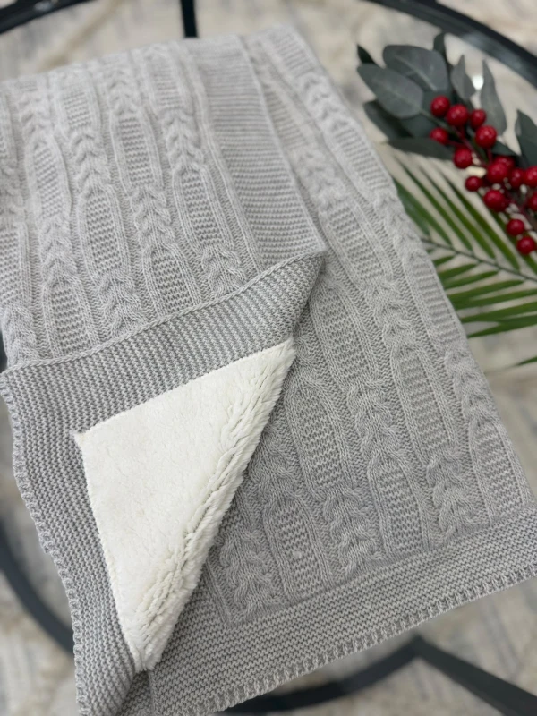 Lüks Peluş Astarlı Triko Bebek Battaniyesi Sıcak Tutan Puset & Hastane Çıkış Battaniyesi 80x90 cm - GRİ